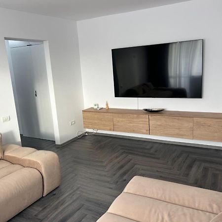 Elit Apartment クラヨーヴァ エクステリア 写真